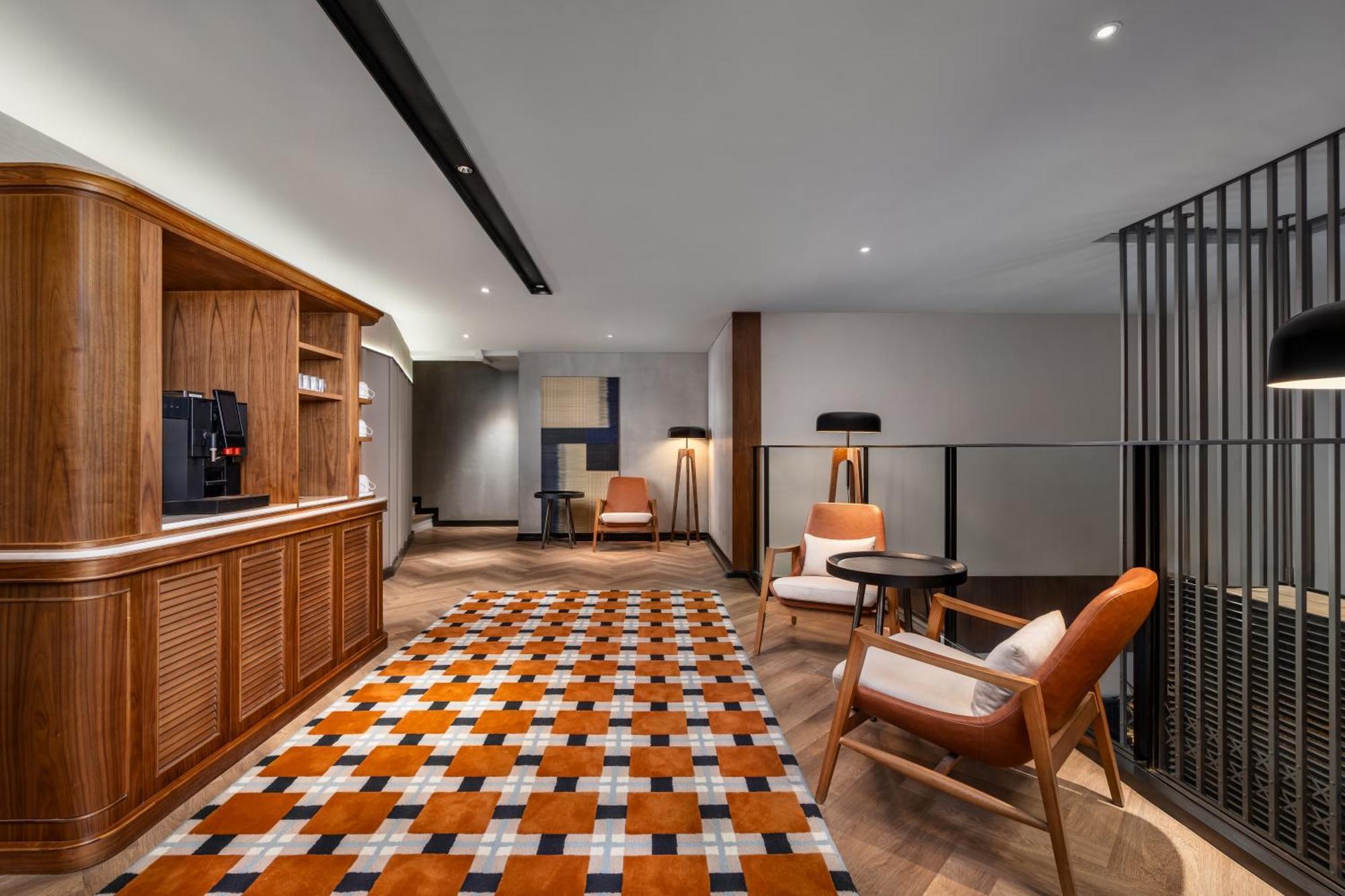 Four Points By Sheraton Bangkok, Sukhumvit 22 Екстериор снимка